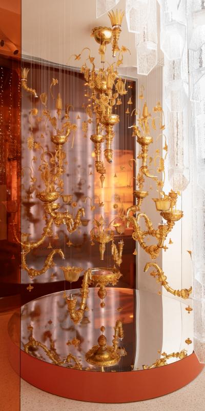 Venice_Boutique_Burning Light_4607
