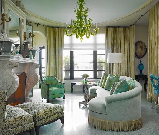 Taif Chandelier