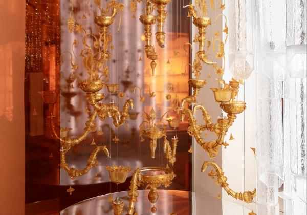 Venice_Boutique_Burning Light_4607