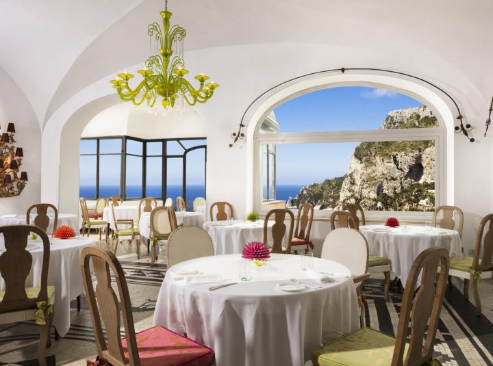 main-dining-room-le-monzu.jpg