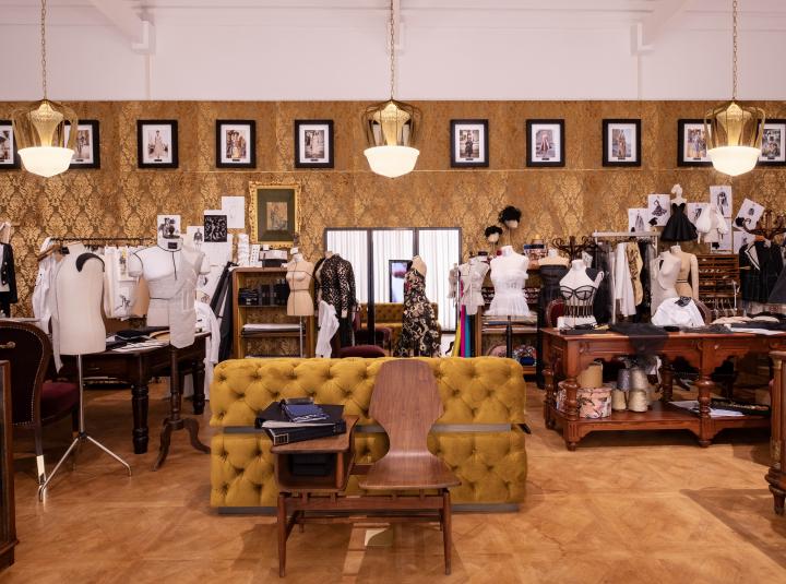 Dal cuore alle mani sala della sartoria