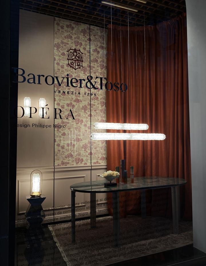 opera_milan-showroom-window_02.jpg