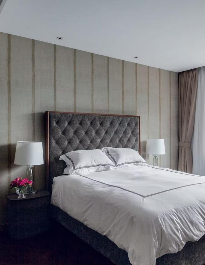 Rotterdam Table Lamp