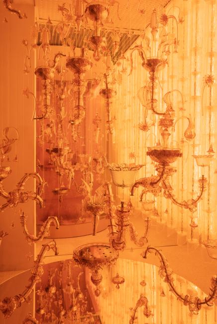 Venice_Boutique_Burning_Light