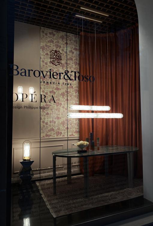 opera_milan-showroom-window