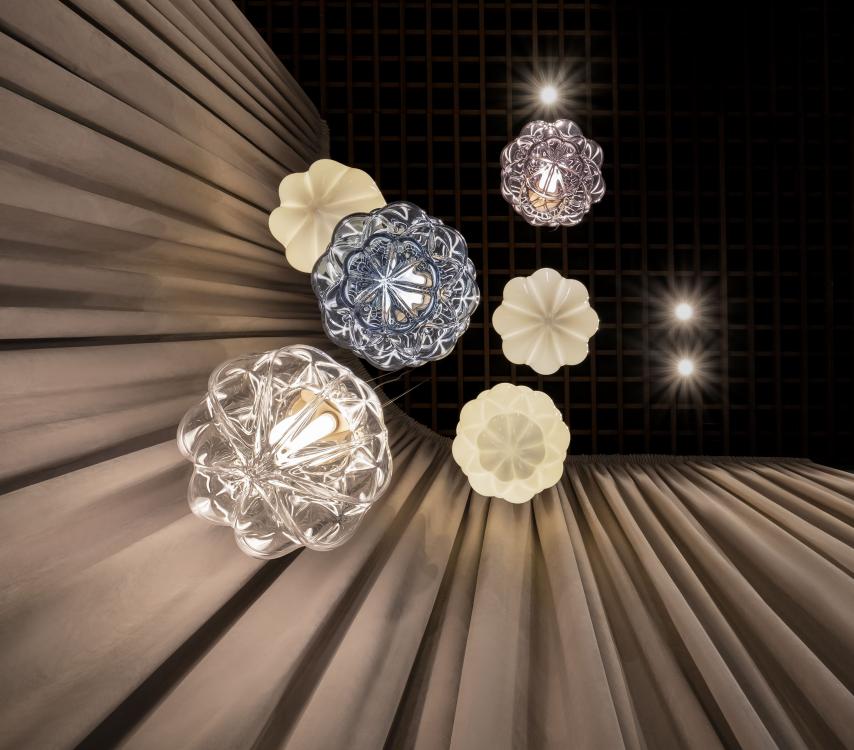 Vallonné Opale | Murano blown glass suspension lamps | Barovier&Toso