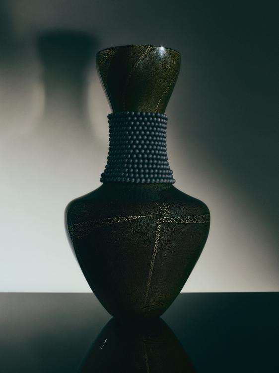 bt_olori_vases_studio-lani_editorial_02.jpg